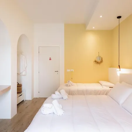 Anna's Dream ベッド・アンド・ブレックファスト 4*